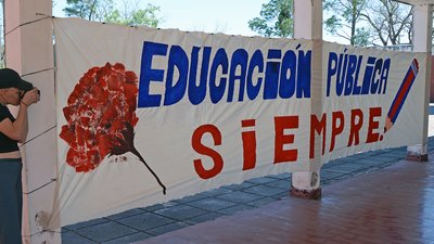 Memorias Vivas 2024. Feria de intervenciones artísticas: ¡Universidad Pública SIEMPRE!